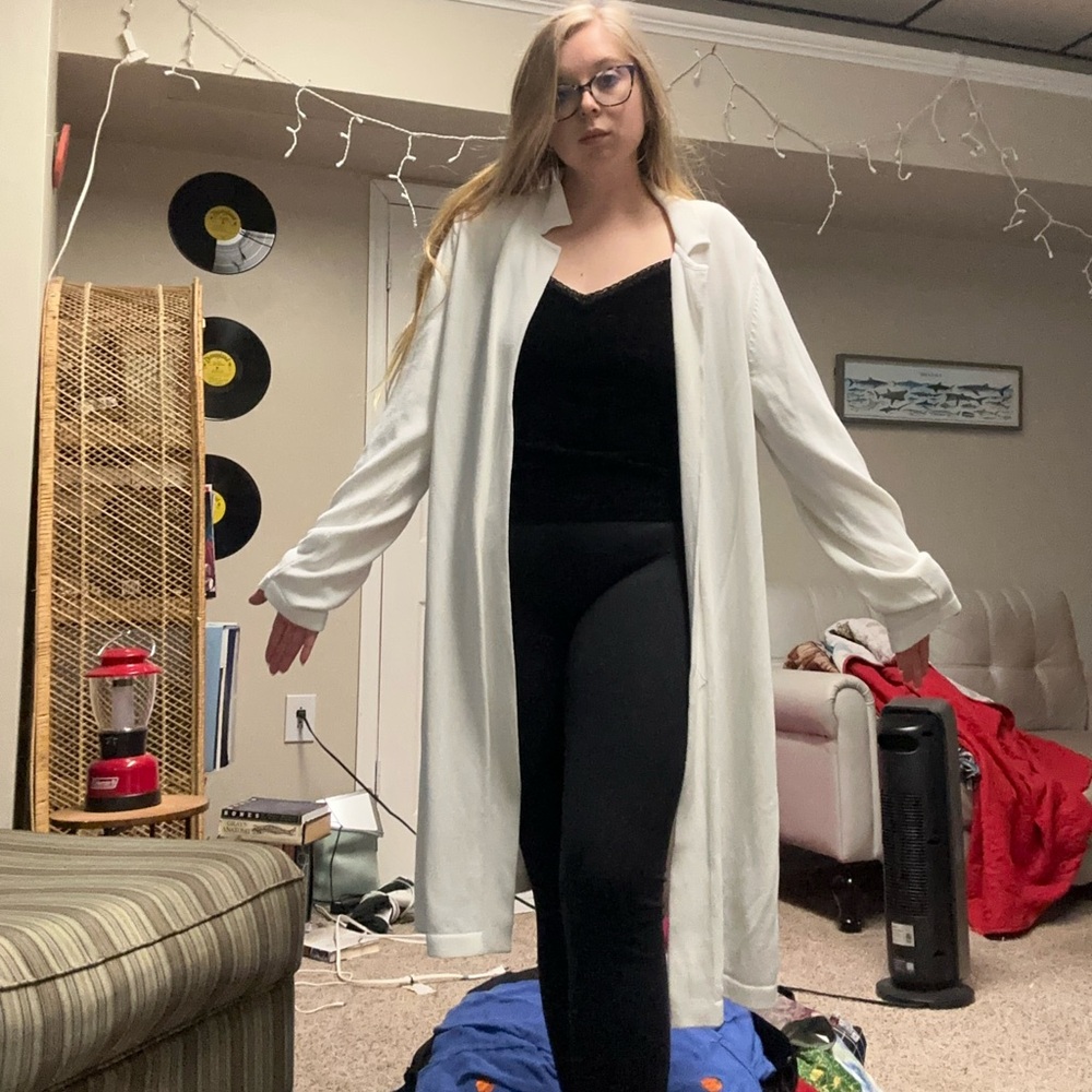 Lightweight White Open-Front Cardigan - Picture 6 of 8